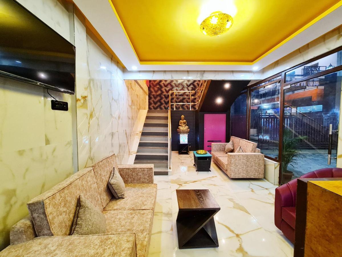 Hotel Aurelia Pearl ปัฏนา ภายนอก รูปภาพ