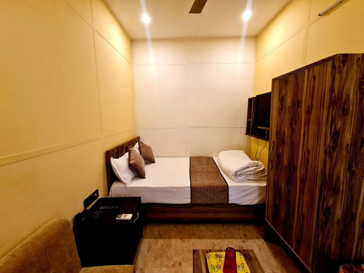 Hotel Aurelia Pearl ปัฏนา ภายนอก รูปภาพ
