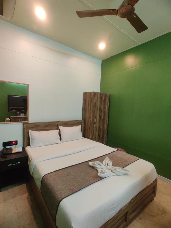 Hotel Aurelia Pearl ปัฏนา ภายนอก รูปภาพ