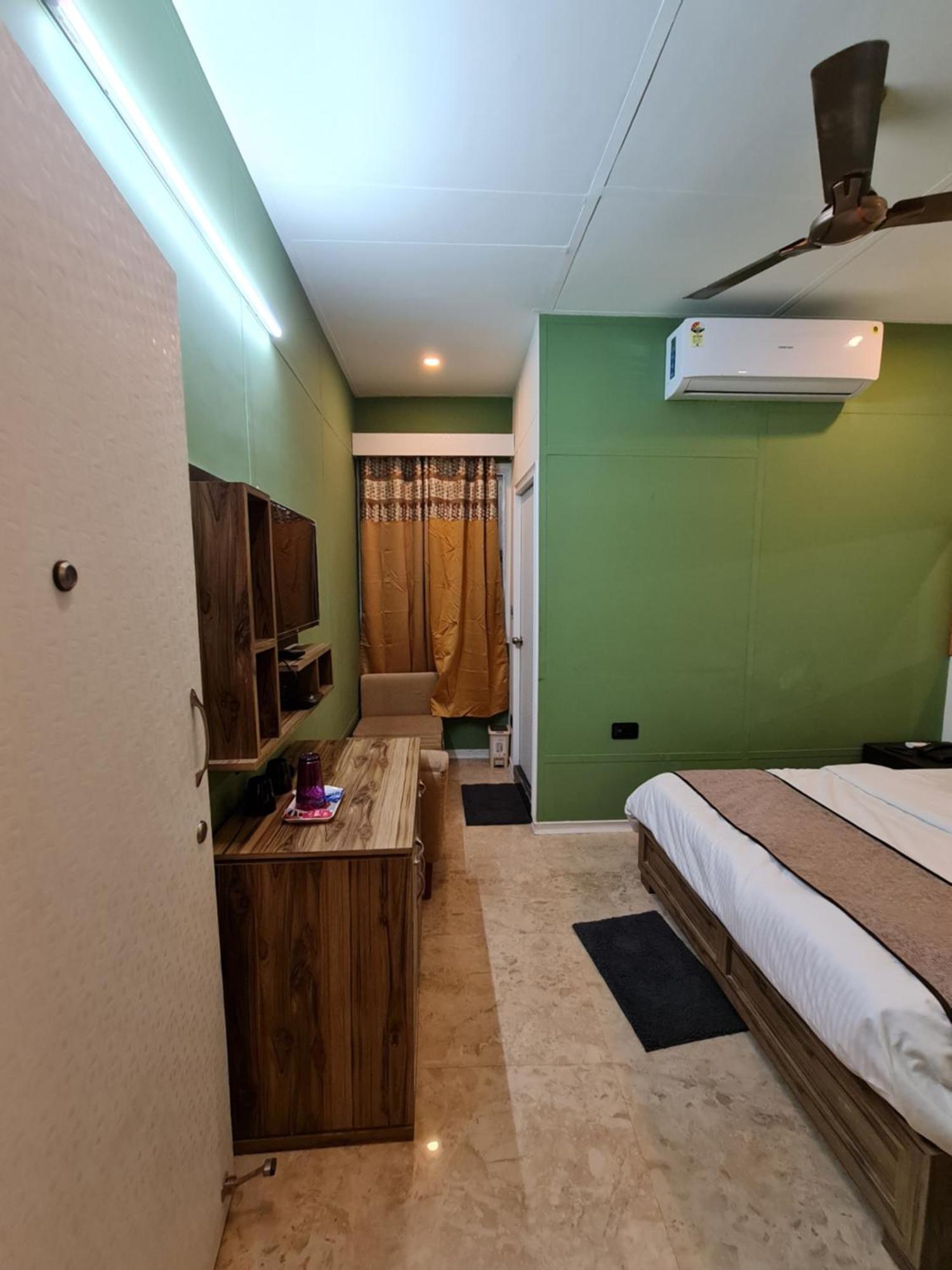 Hotel Aurelia Pearl ปัฏนา ภายนอก รูปภาพ